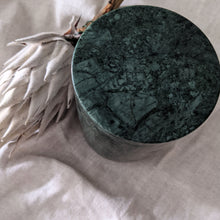 Load image into Gallery viewer, VERDE HONDURAS MARBLE HANDCRAFTED CANDEL VESSEL WITH LID