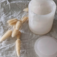 Load image into Gallery viewer, PINK ONYX STONE HANDCRAFTED CANDEL VESSEL WITH LID