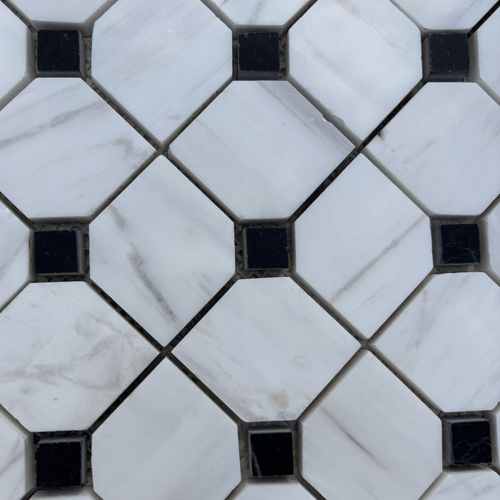 Smokey Dolomite Marble Octagon with Nero Marquina Dot Mosaic