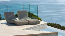 Load image into Gallery viewer, HIDRA SCARLETT GLASS POOL MOSAIC
