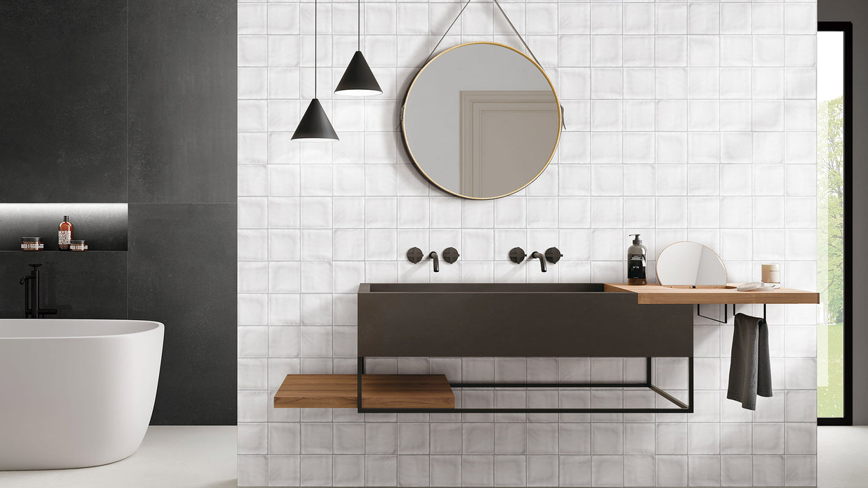 Luxe Daylight Ceramic Tile Gloss