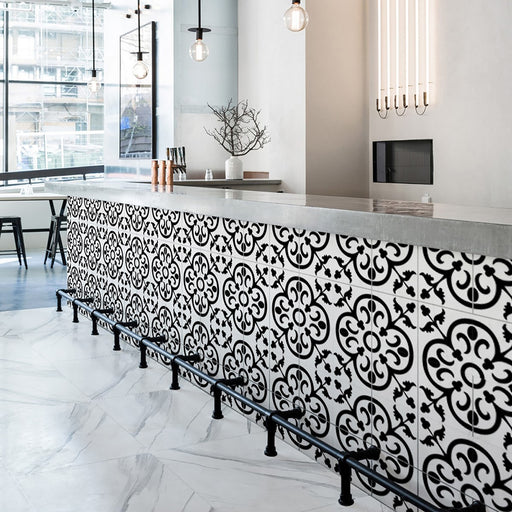 Vincent Crest White Porcelain Tile