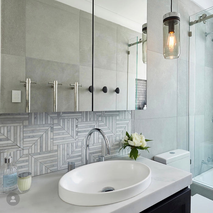 Carrara Marble Chicago Carrara & Thassos Mosaic