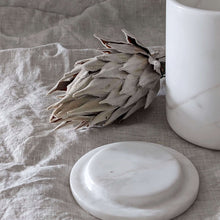Load image into Gallery viewer, ARCTIC WHITE MARBLE HANDCRAFTED CANDEL VESSEL WITH LID
